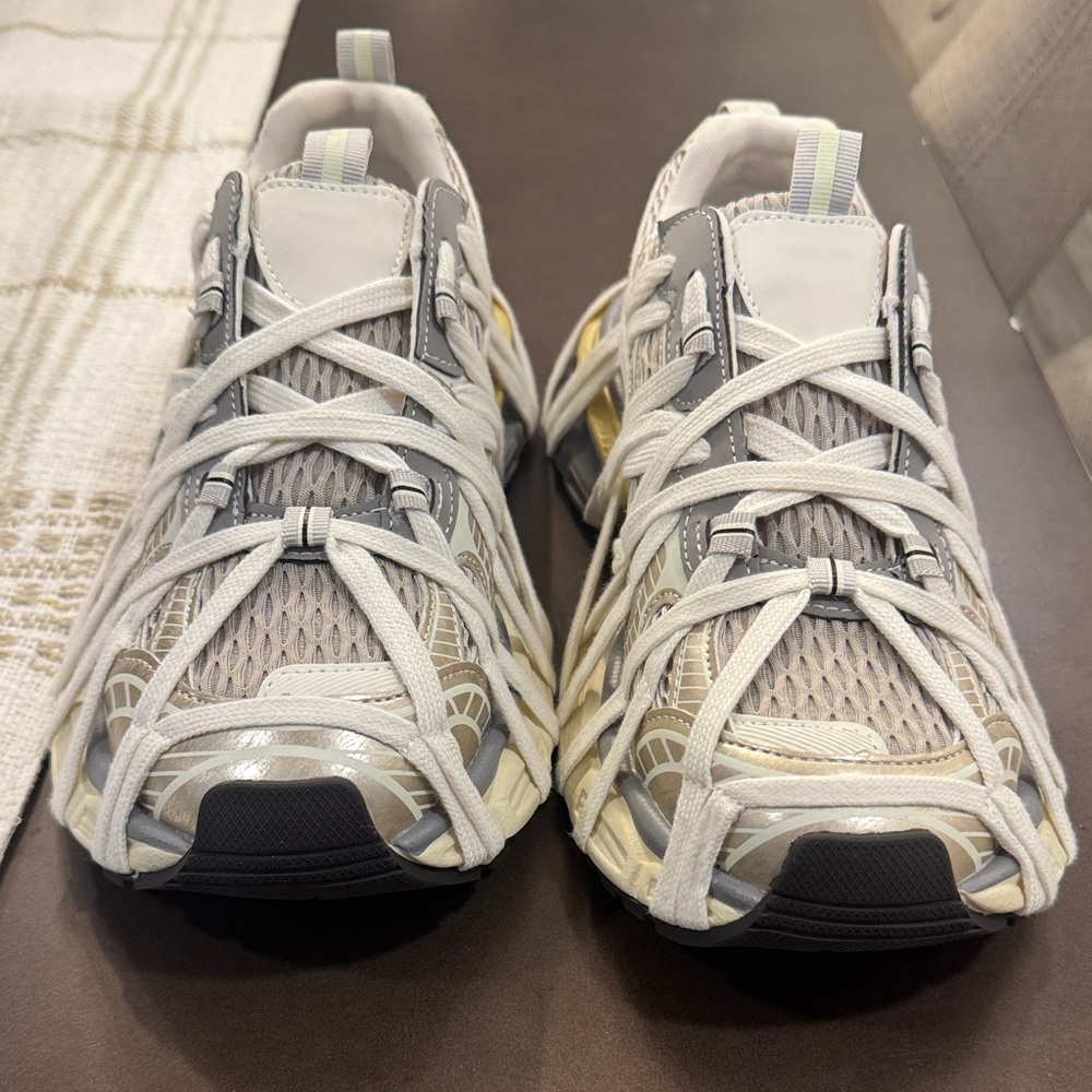 Azalea Wang Lace Sneakers - Brand New